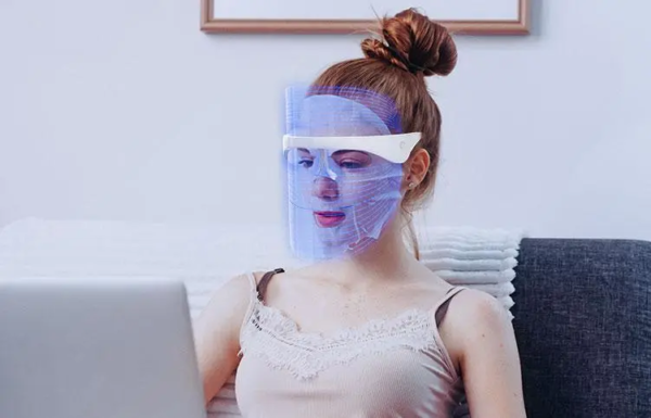 gadget gifts for her