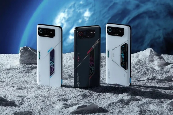 Asus ROG Phone 6 Pro - Best Gaming Gadgets To Enhance Your Gaming Experience