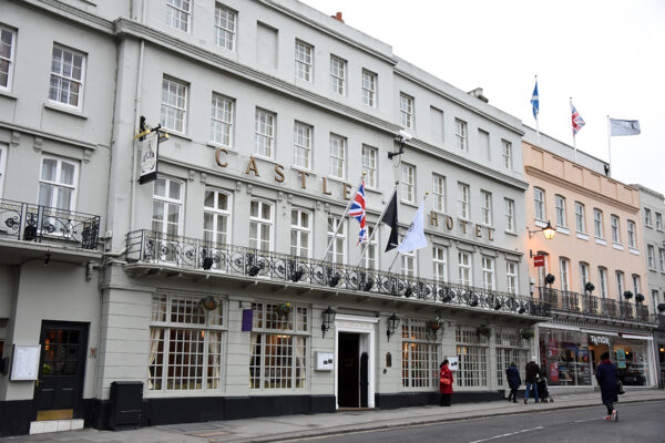Windsor Castle Hotel - easy destinations from London