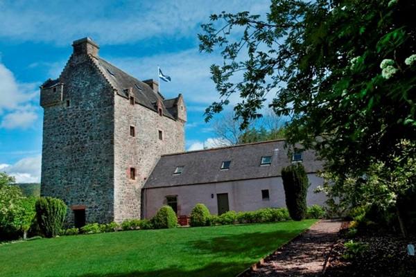 Aikwood Tower wedding venue Scotland