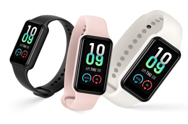 Amazfit Band 7 - Tech Gifts Under $50