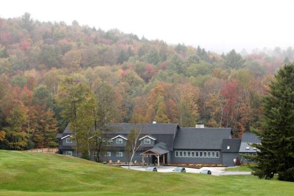 The Trailside Inn Vermont wedding venues