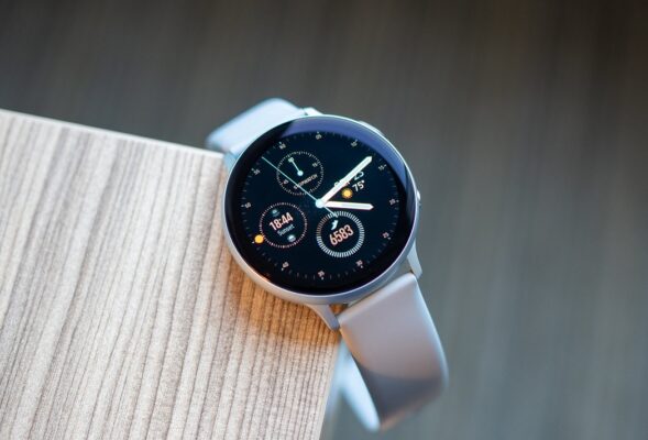 Galaxy Watch Active 2 swimming watch